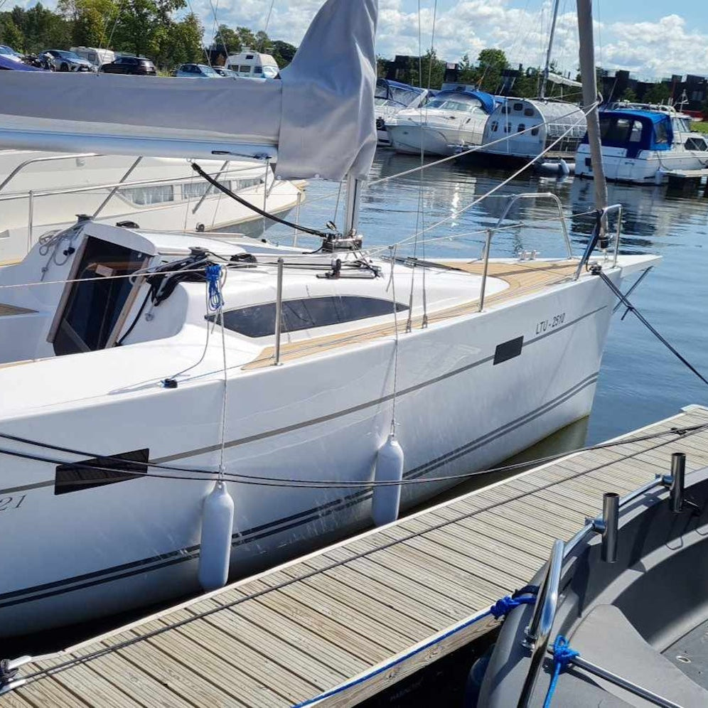 Burinės jachtos VIKO nuoma