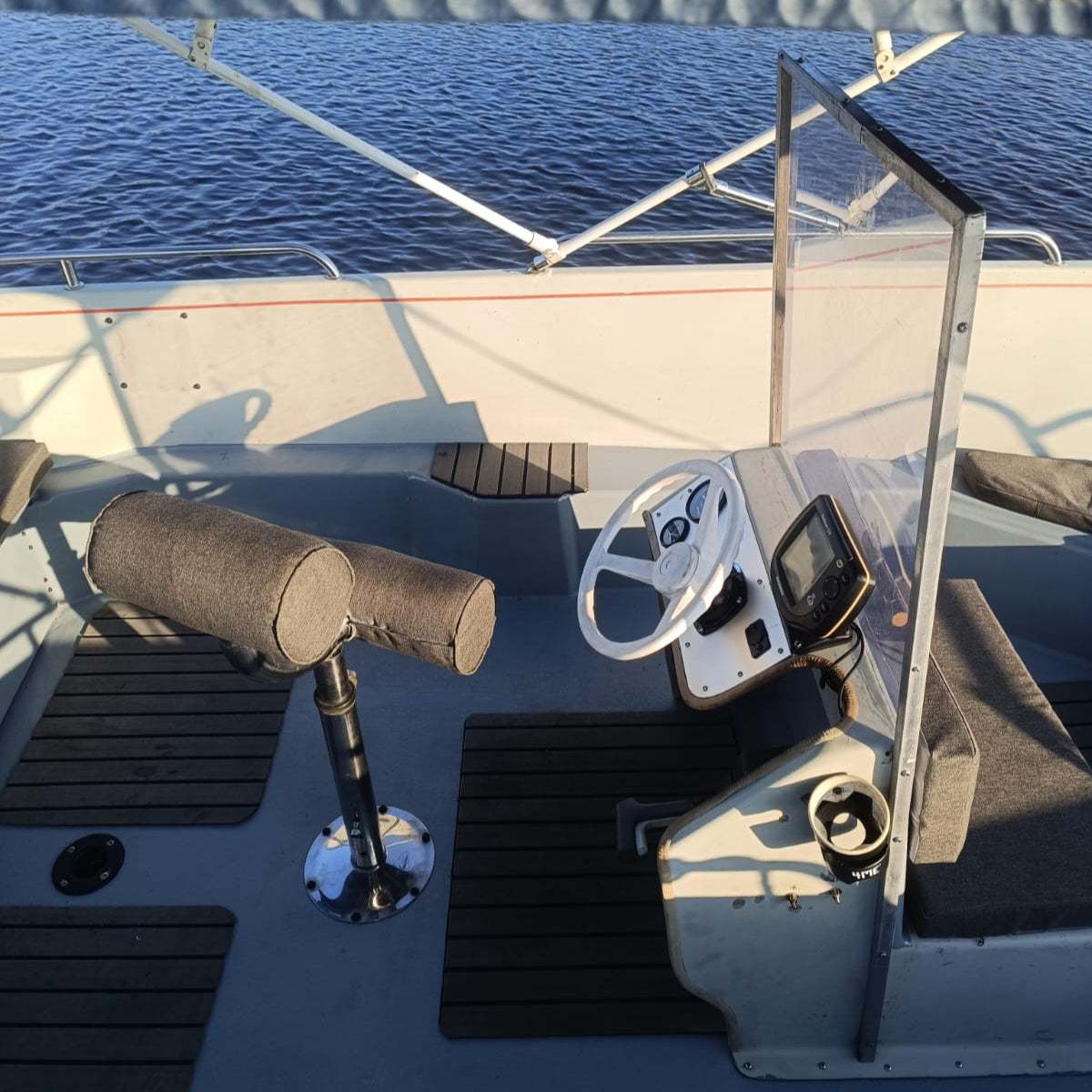 BubbaBoat rental without captain