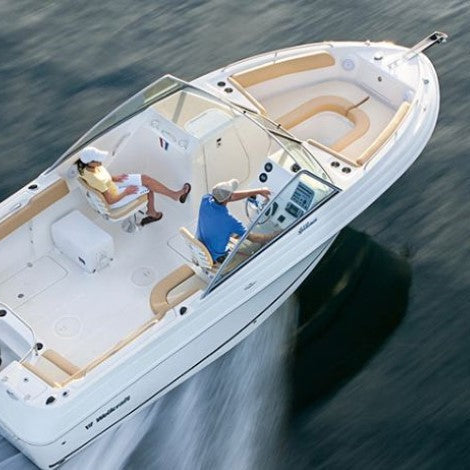 BubbaBoat katerio nuoma su kapitonu