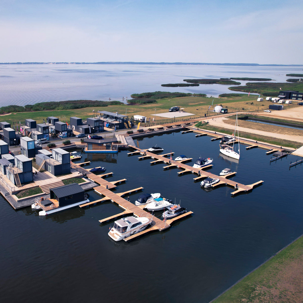 Long-term mooring place for a boat from 6 up to 9 meters